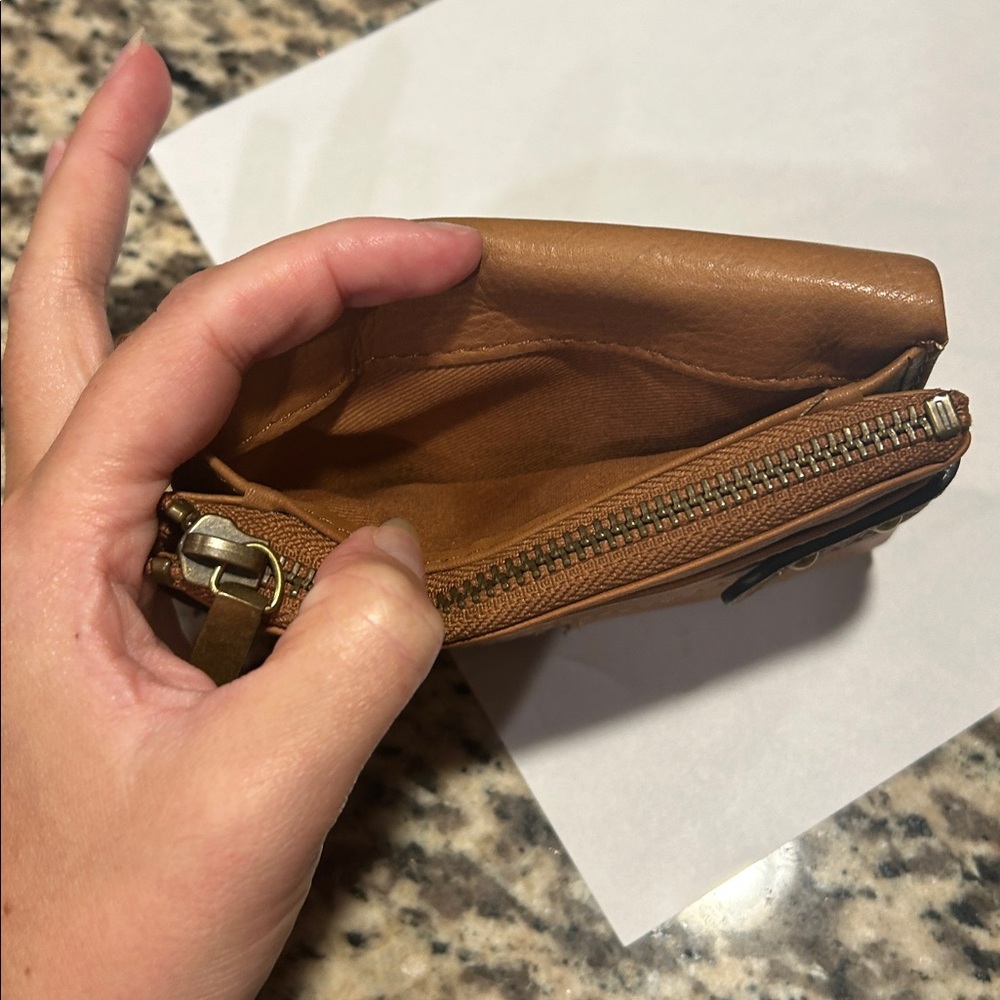 Fossil Wallet - Picture 8 of 10
